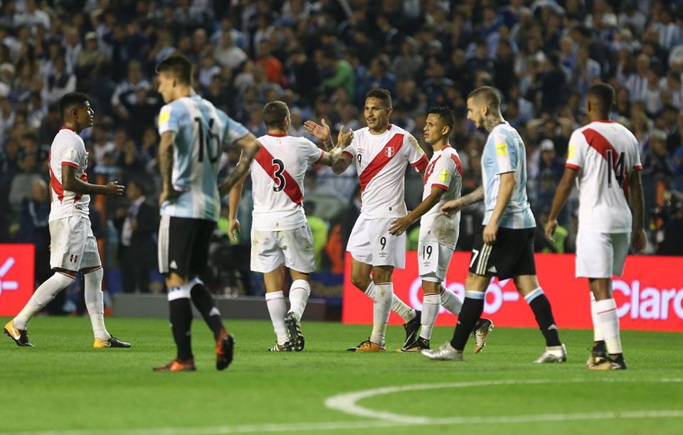 Selección peruana de fútbol en Argentina - Paolo Guerrero