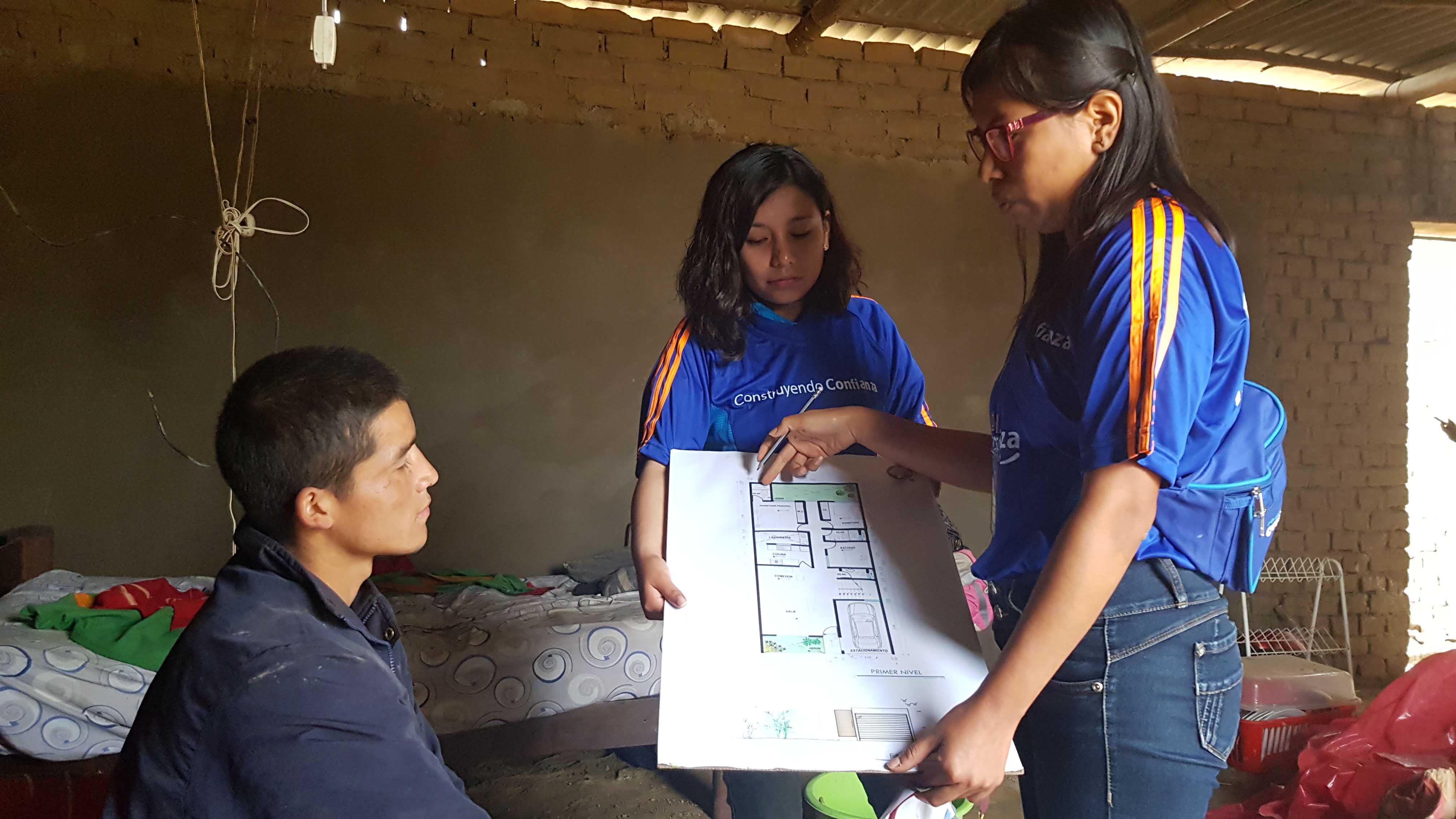 Emprendedor peruano, beneficiario de Construyendo Confianza-FMBBVA Fotografía de Emprendedor peruano, beneficiario de Construyendo Confianza-FMBBVA