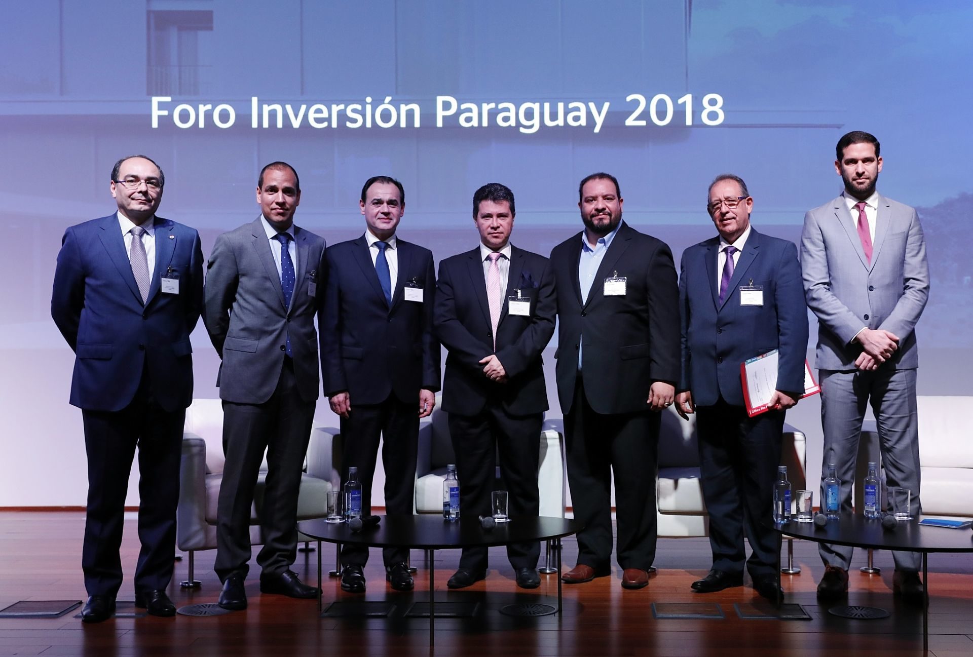 Foto familia 2_BBVA_Foro Paraguay