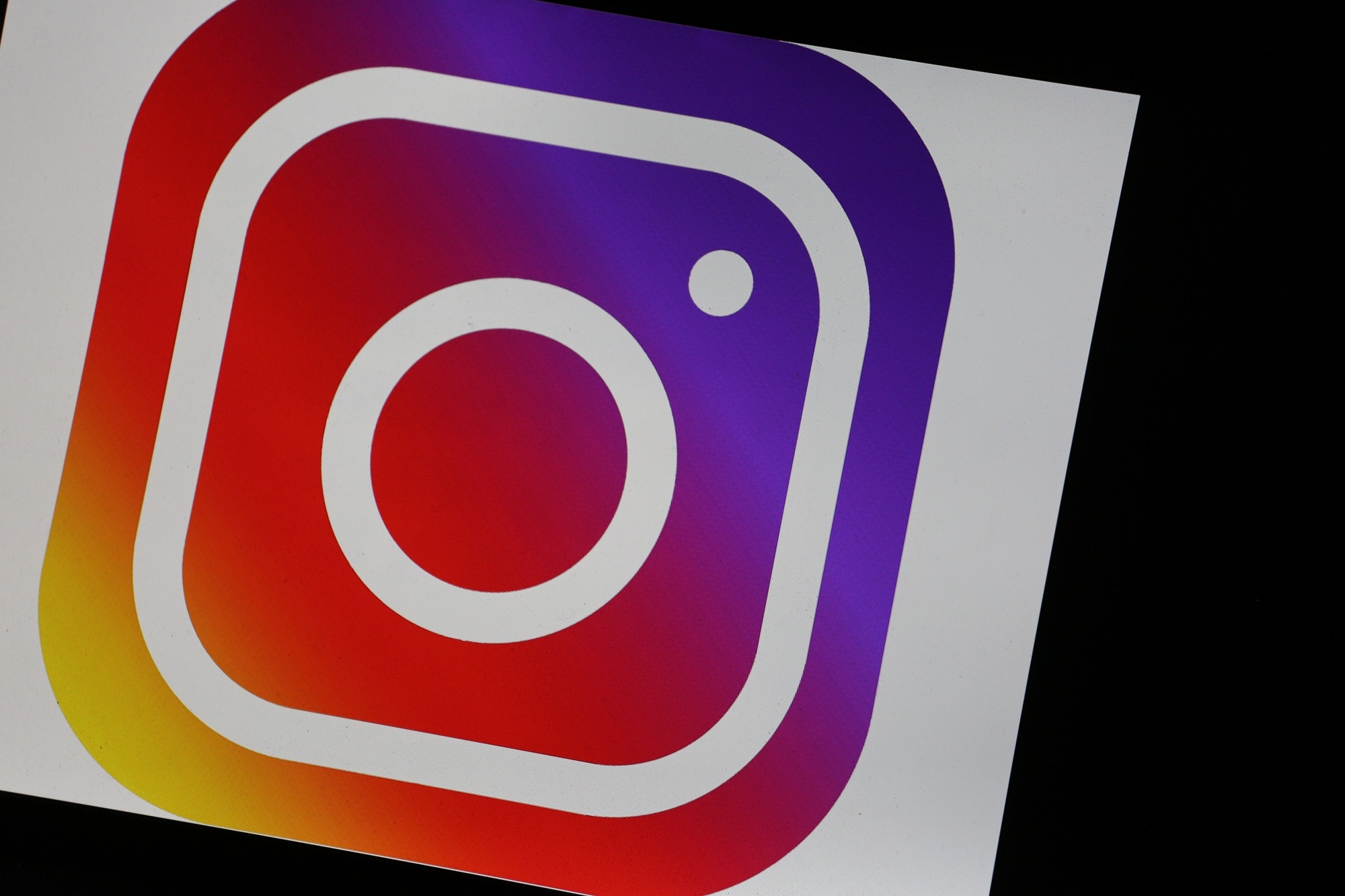 instagram-logo-efe-bbva instagram-logo-efe-bbva