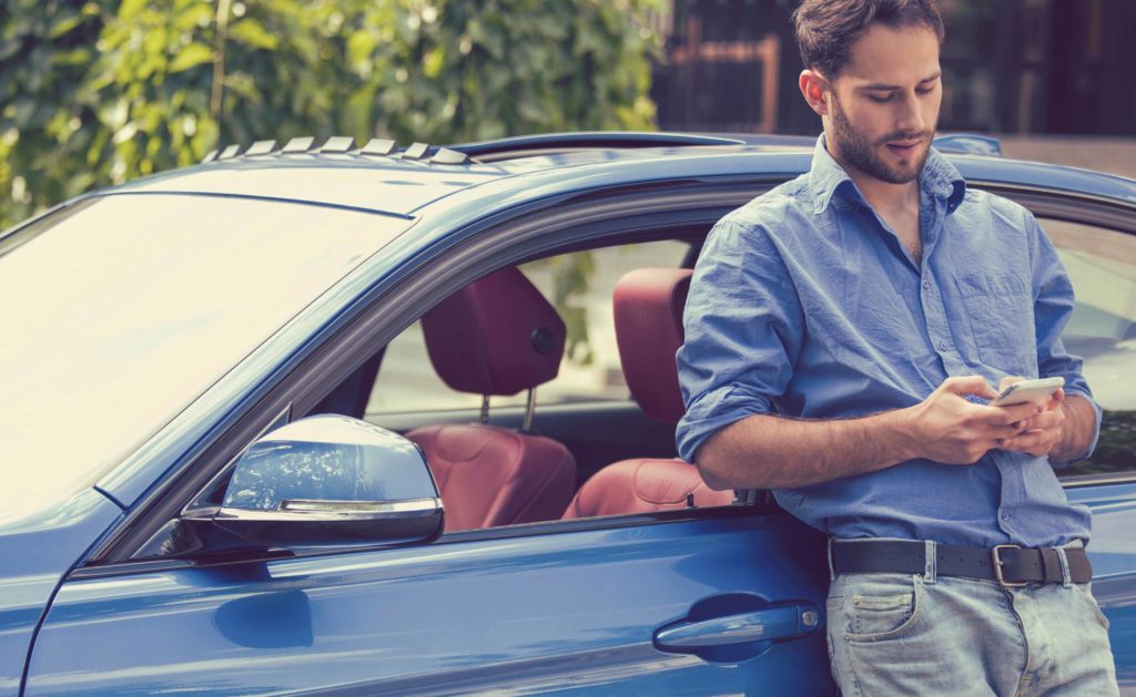 Seguros-BBVA-movil coche Seguros-BBVA-movil coche
