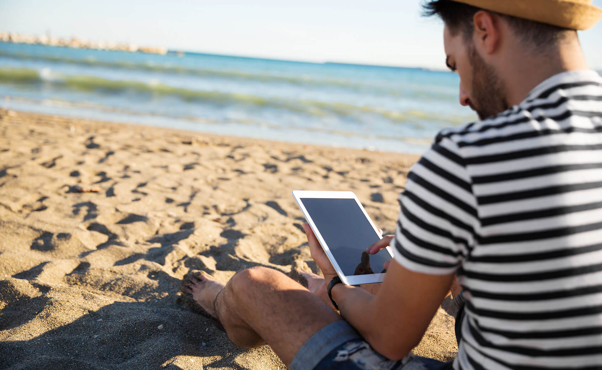 apertura-bbva-ebooks-gratis-lectura-playa-verano apertura-bbva-ebooks-gratis-lectura-playa-verano