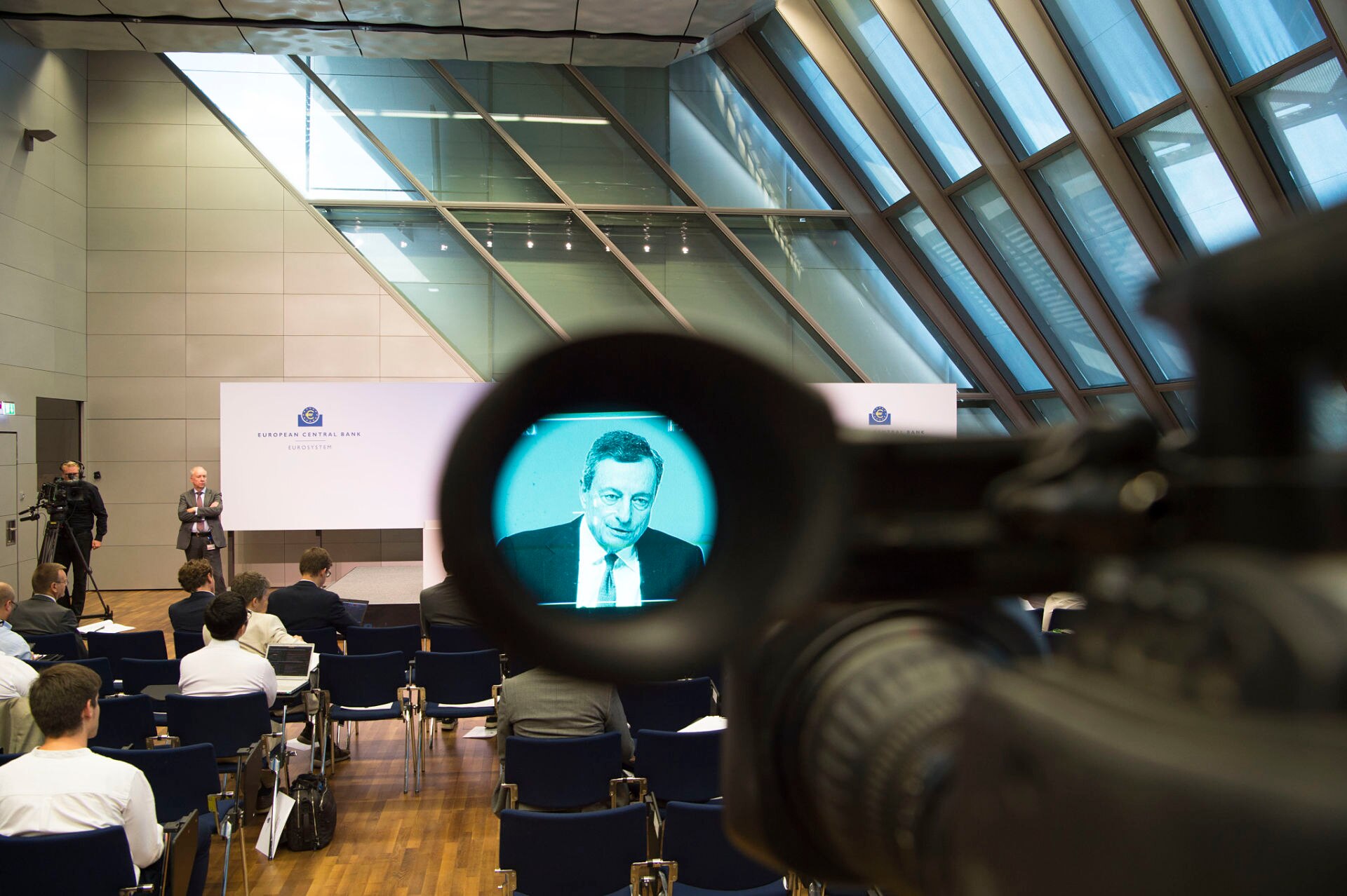 Mario Draghi - Banco Central Europeo MArio Draghi - Banco Central Europeo
