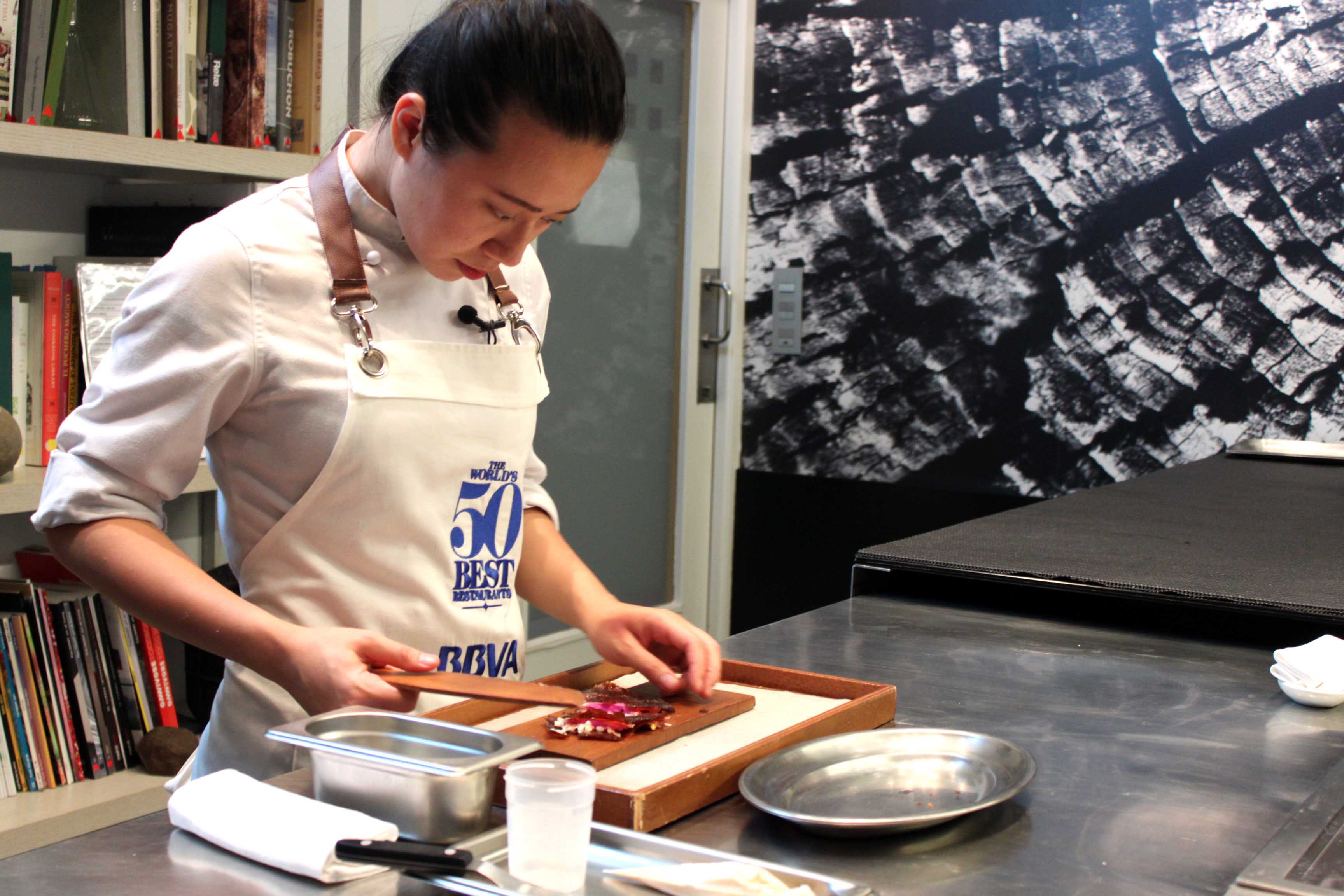 Jessie Liu, ganadora de la primera Beca 50 Best BBVA, en Mugaritz Jessie Liu, ganadora de la primera Beca 50 Best BBVA, en Mugaritz