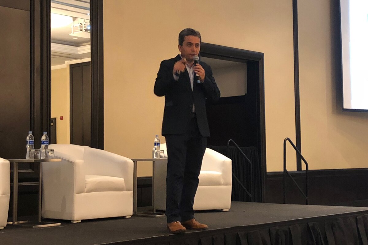 Dirección de la Innovación: BBVA Continental, referencia digital en las empresas Dirección de la Innovación: BBVA Continental, referencia digital en las empresas