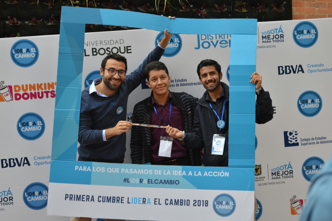 Fotografía Los jóvenes tienen la responsabilidad de cambiar el mundo haciendo realidad sus sueños l BBVA