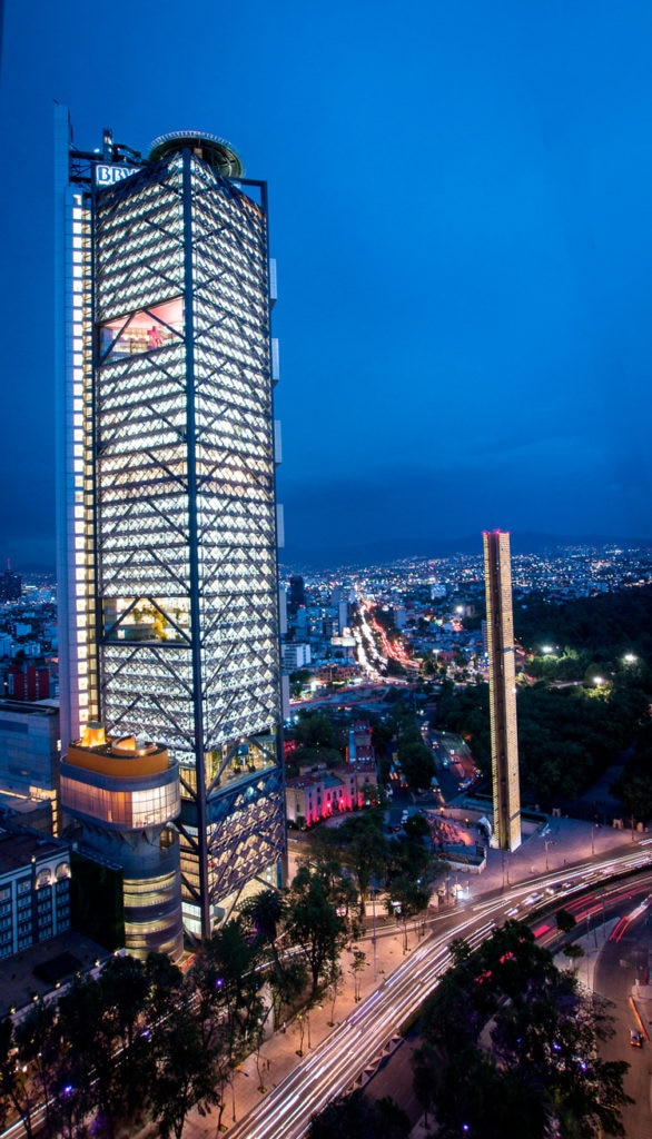Iluminacion Bancomer Noche Iluminacion Bancomer Noche