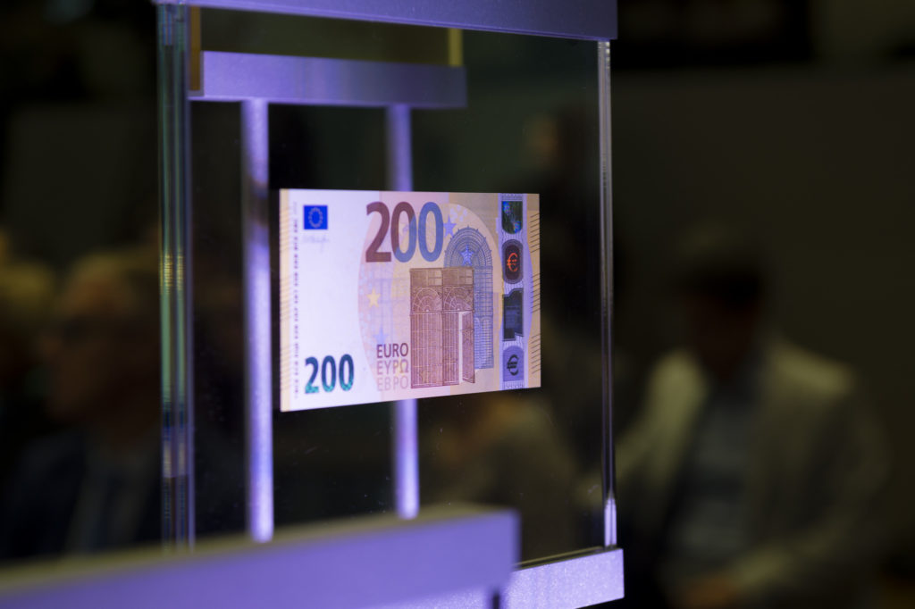 billete-200-euros-banco-central-europeo-bbva billete-200-euros-banco-central-europeo-bbva