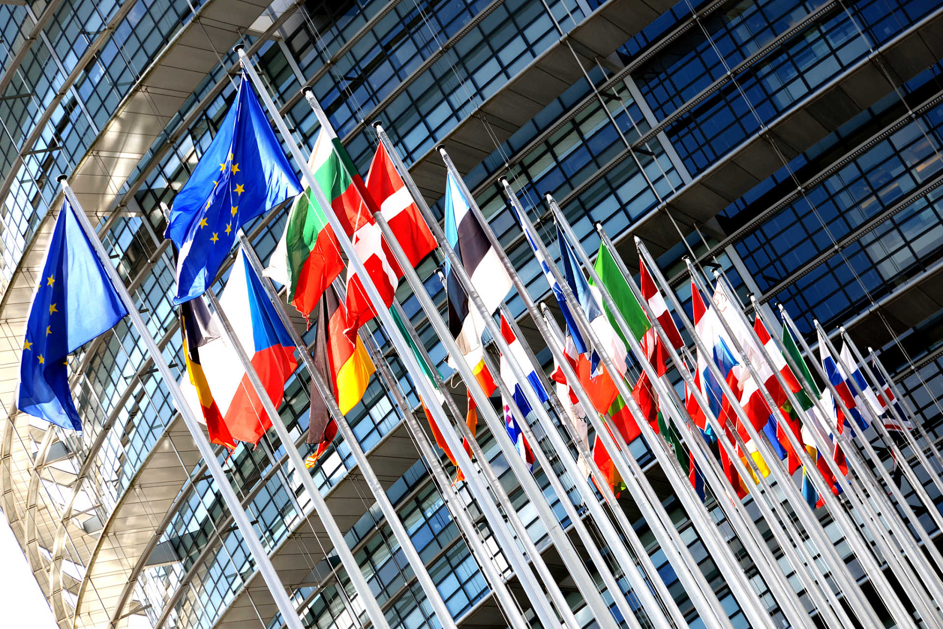 banderas-union-europea-bbva banderas-union-europea-bbva