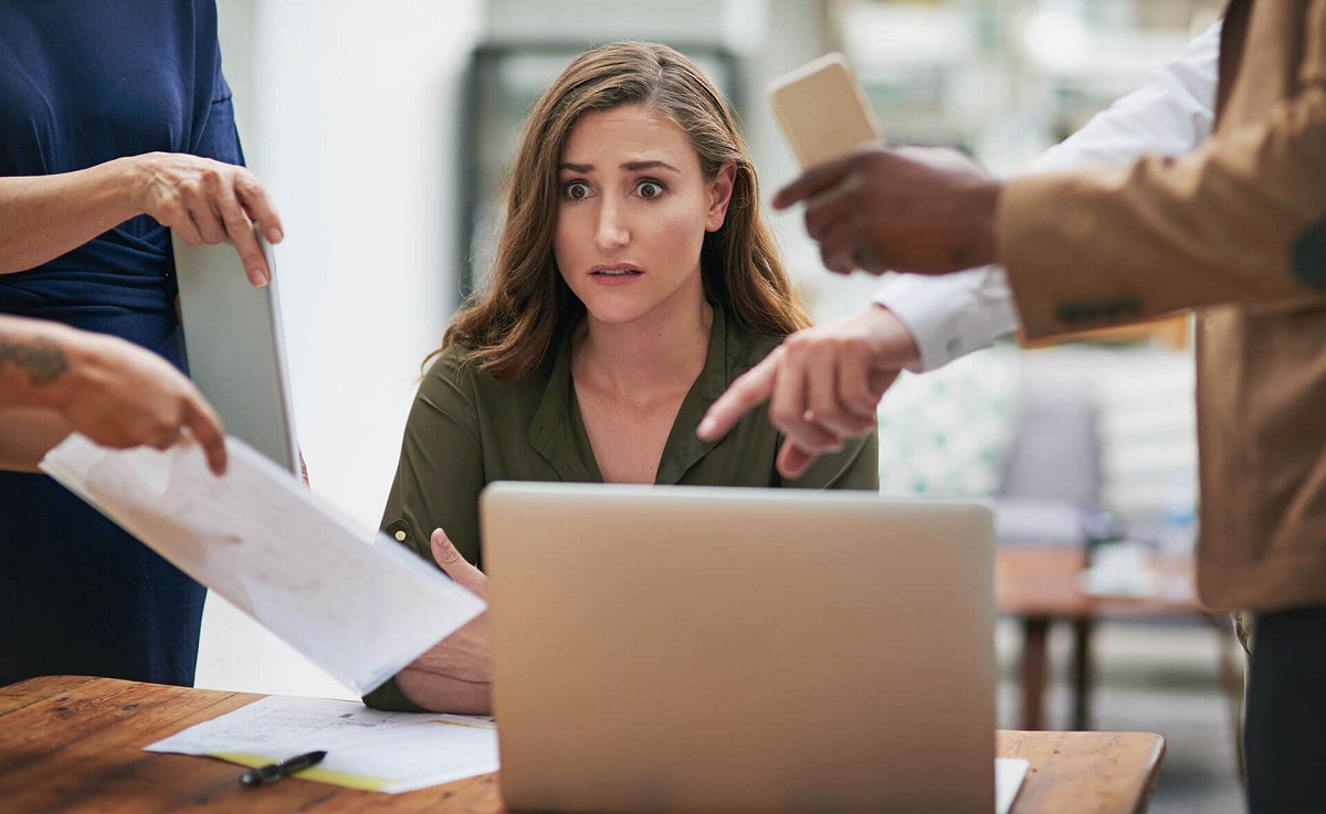 ciberestres desconexion digital estres laboral trabajo notificaciones recurso bbva