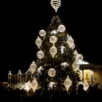 EFE-arbol de-navidad-papá noel-luces-diciembre-fiestas-BBVA-recurso