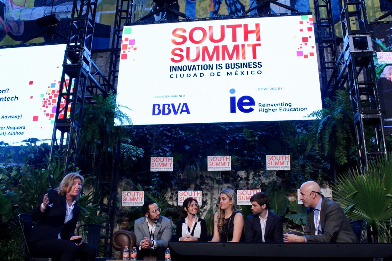 South SummitMéxico Panel Bancos y Finbtechs South SummitMéxico Panel Bancos y Finbtechs