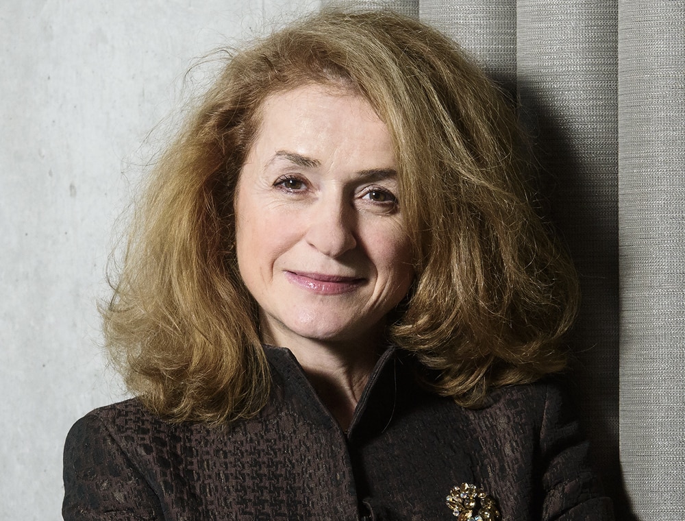 María Jesús Arribas, Legal