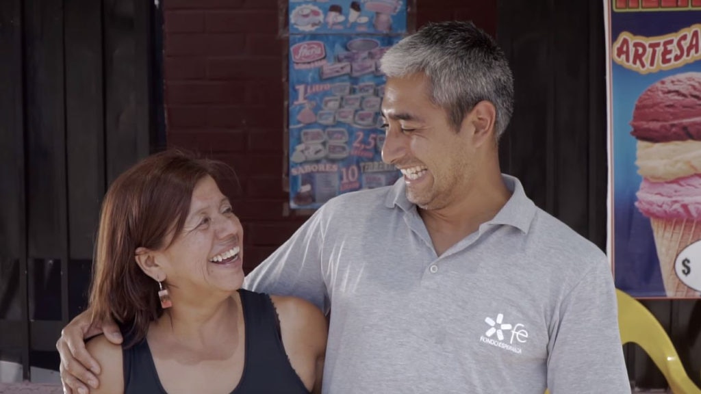 Asesor y cliente FMBBVA Asesor y cliente FMBBVA