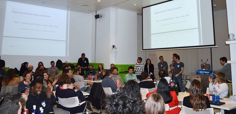 bbva next technologies trafico madrid datathon contaminacion recurso bbva