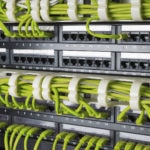 telecomunicaciones, cables, enchufes tecnología, verde, sostenible Fotografía de telecomunicaciones, cables, enchufes tecnología, verde, sostenible