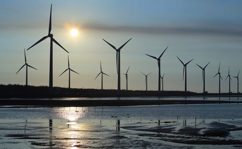 Fotografía de Molinos, aerogeneradores, energías renovables, medioambiente, sostenibilidad