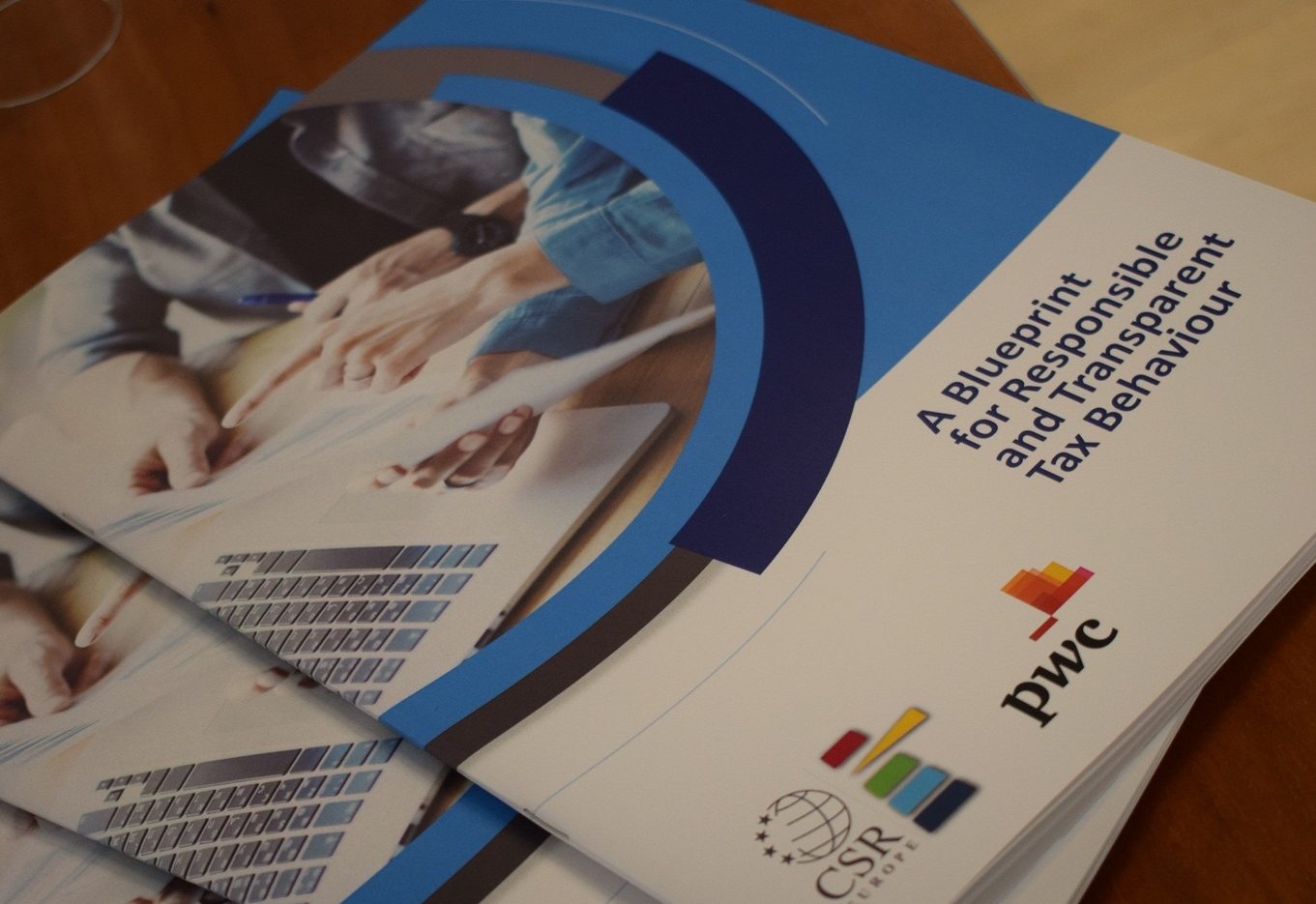 Foto detalle del informe CSR_Europe_PWC_informe_bbva_recurso