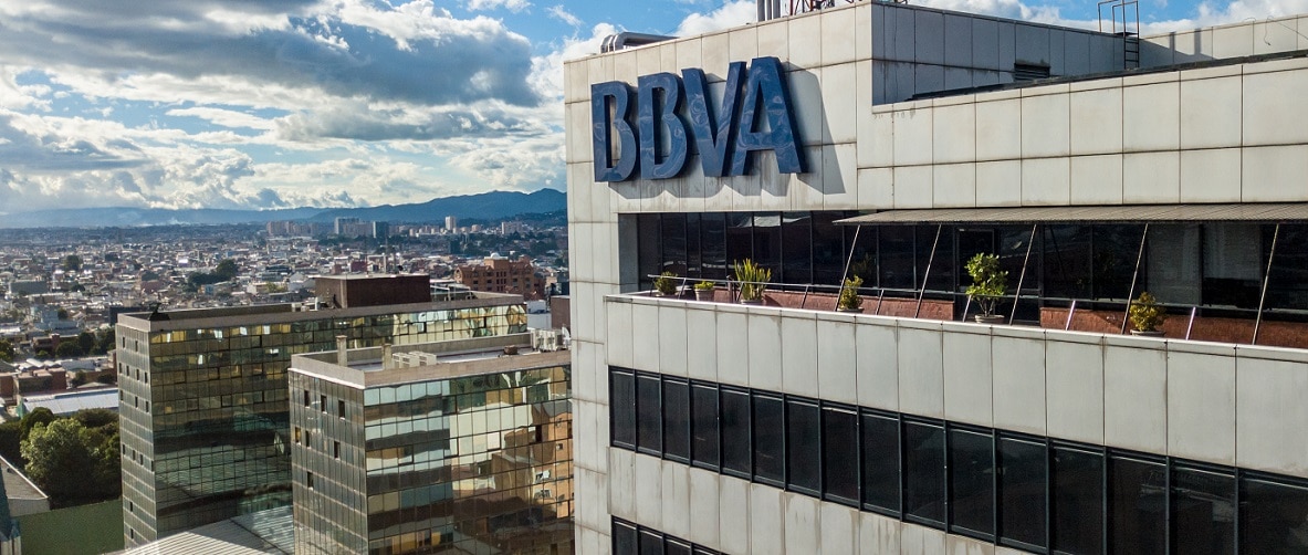 Para lograr esta certificación, BBVA ha tenido que identificar los aspectos e impactos ambientales que se derivan de la actividad que desarrolla Edificio Central de BBVA Colombia