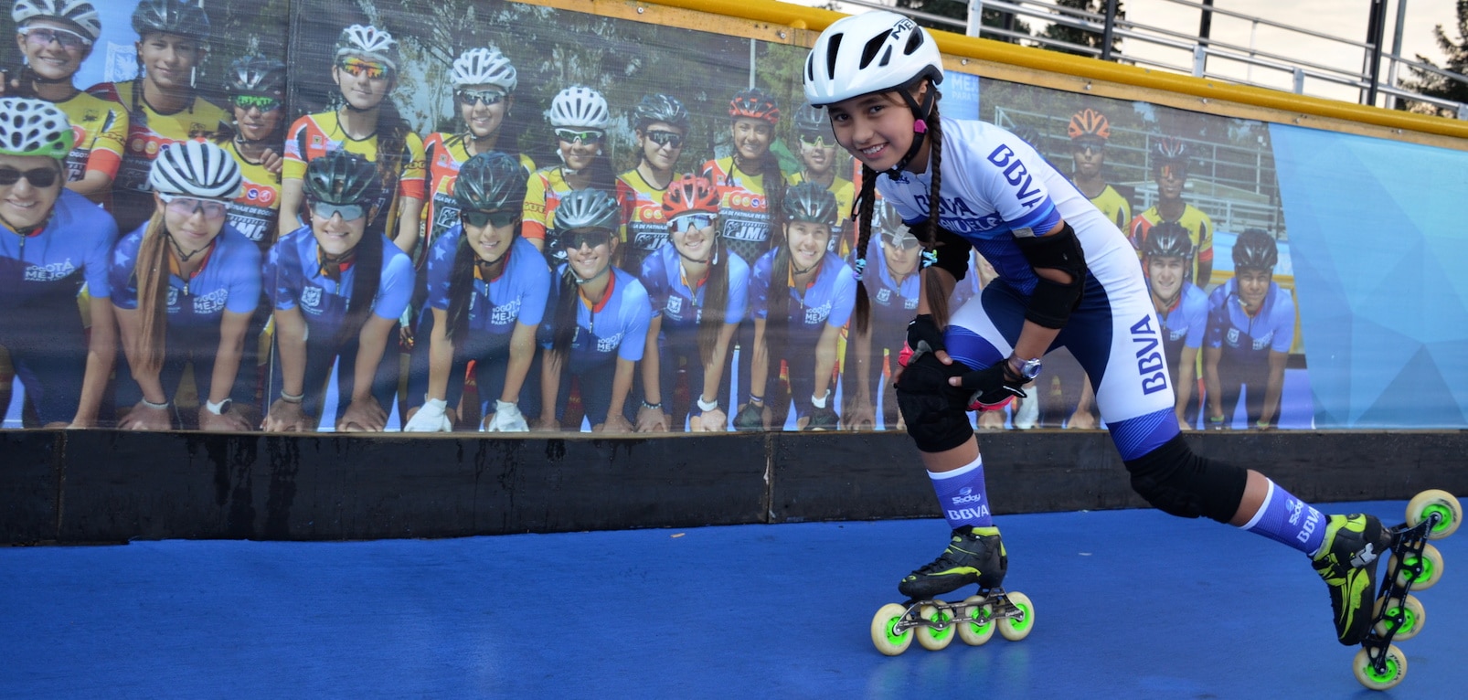 Manuela Rodríguez, es patinadora patrocinada por BBVA y tiene apenas 10 años.
estará en tres ciudades de Francia participando en la mítica competencia Tres Pistas Manuela Rodríguez, es patinadora patrocinada por BBVA y tiene apenas 10 años.
