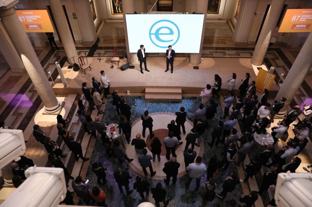 tamaño bueno_endeavor_carlos_torres_adrian_garcia_aranyos_presidente_emprendimiento_bbva_ tamaño bueno_endeavor_carlos_torres_adrian_garcia_aranyos_presidente_emprendimiento_bbva_