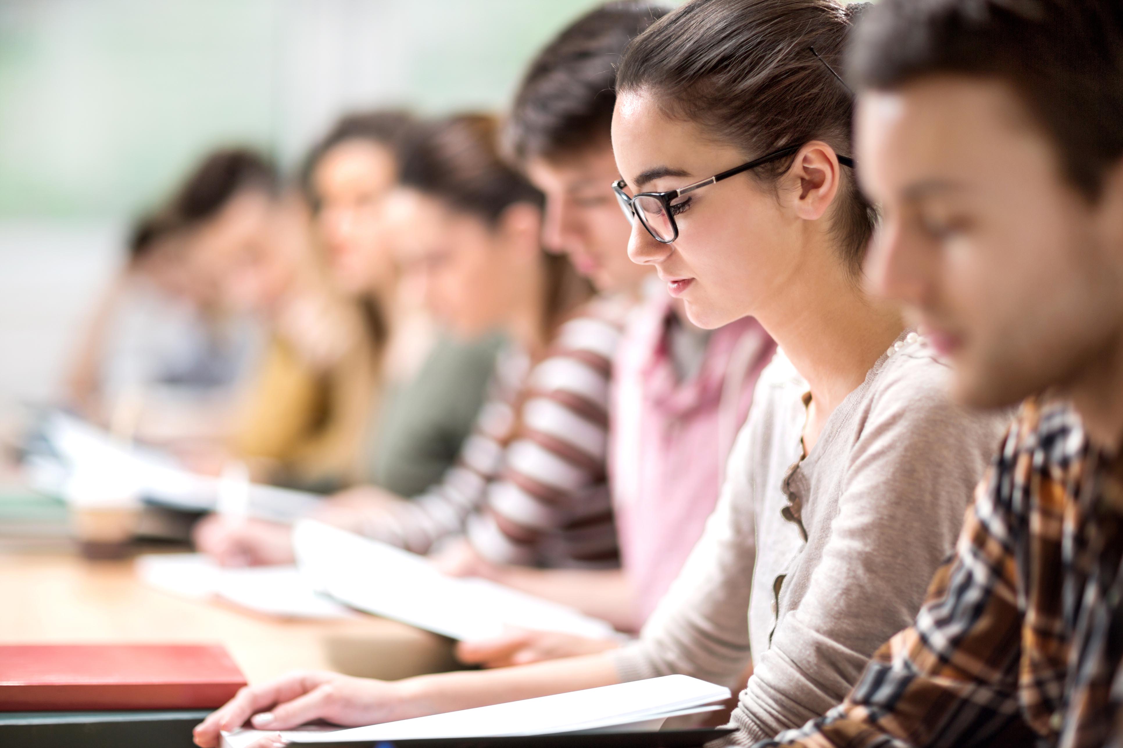 Class student. Группа студентов. Мастер класс для студентов. Студенты в классе. Студент картинка.