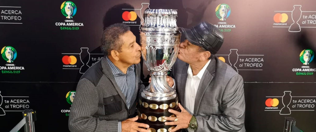 CONMEBOL Copa America: Chumpitaz y Sotil se reencontraron con el trofeo