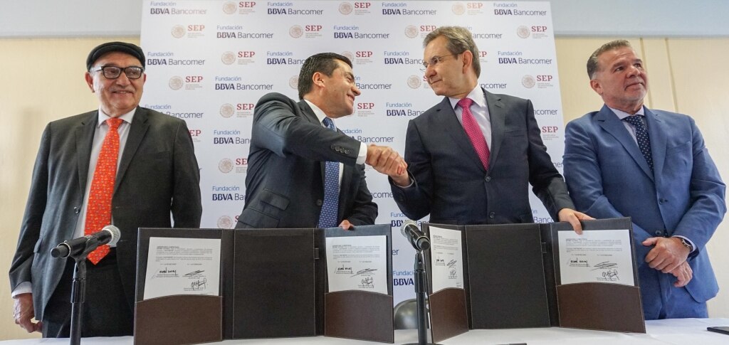Firma de Convenio Olimpiada del Conocimiento Infantil Eduardo Osuna Esteban Moctezuma Firma de Convenio Olimpiada del Conocimiento Infantil Eduardo Osuna Esteban Moctezuma