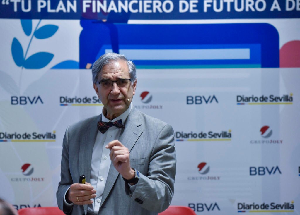 José Antonio Herce UNIVERSIDAD LOYOLAJORNADA ORGANIZADA POR GRUPOJOLY Y BBVA UNIVERSIDAD LOYOLA
JORNADA ORGANIZADA POR GRUPOJOLY Y BBVA ECONOMIA Imagen de José Antonio Herce UNIVERSIDAD LOYOLAJORNADA ORGANIZADA POR GRUPOJOLY Y BBVA UNIVERSIDAD LOYOLA JORNADA ORGANIZADA POR GRUPOJOLY Y BBVA ECONOMIA