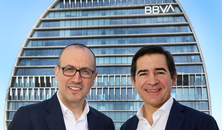 carlos-torres-vila-onur-genc-nuevo-logo-bbva-noti-ok