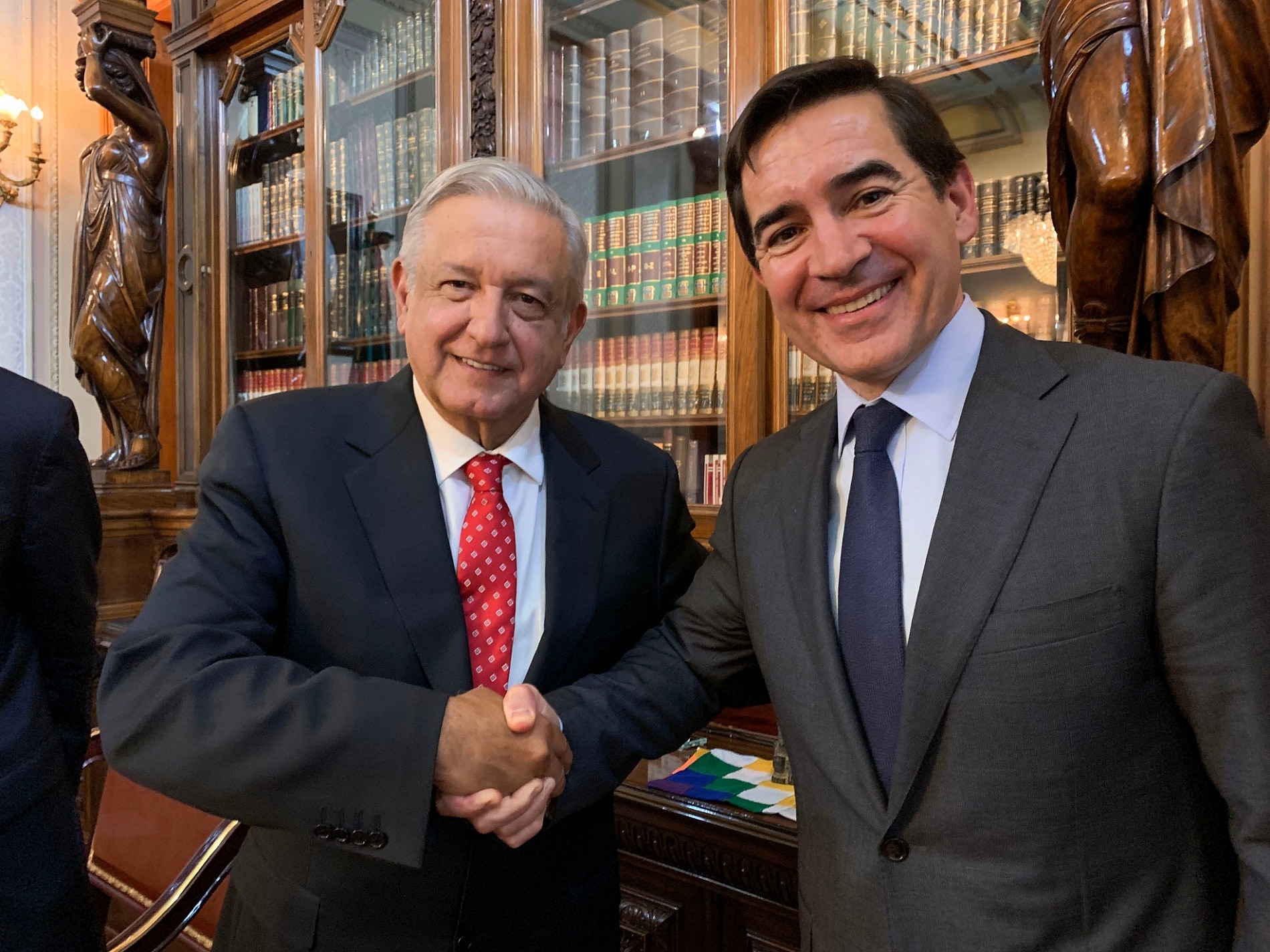 Carlos Torres Vila Shares va S Commitment To Mexico With Mexican President Andres Manuel Lopez Obrador
