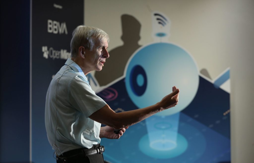 Kevin_Warwick_inteligencia_artificial_openmind_recurso_bbva Kevin_Warwick_inteligencia_artificial_openmind_recurso_bbva