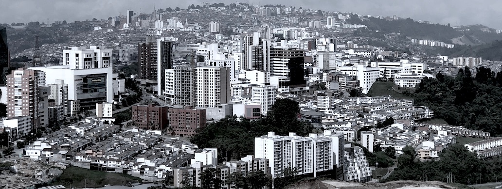 PortadaCiudadPanoramicaBancos1 PortadaCiudadPanoramicaBancos1