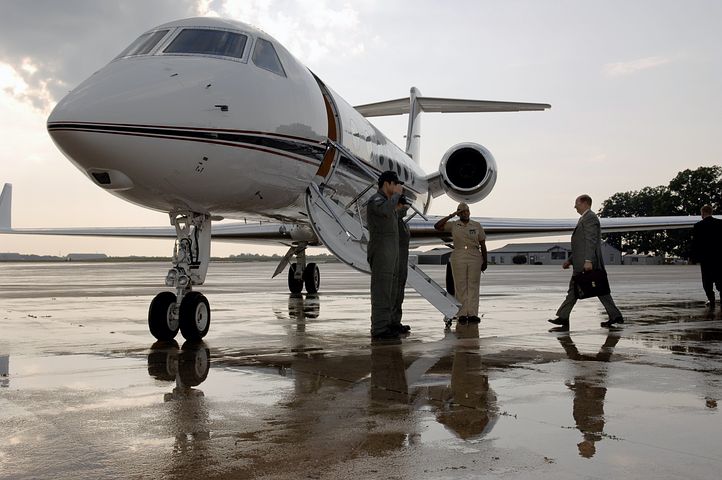 Afraid of Airlines? There's Always the Private Jet - The New York Times