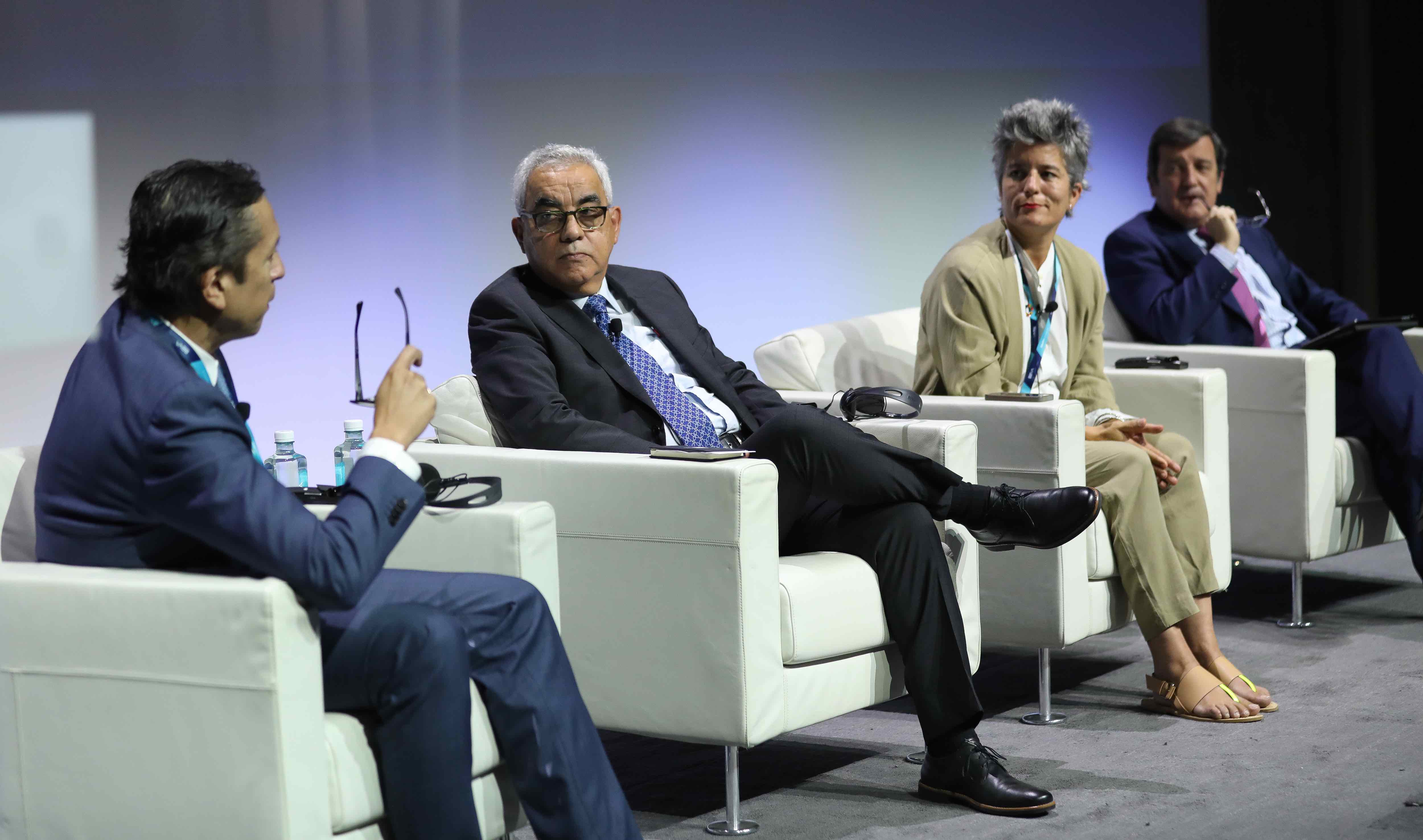 veronica lopez sabater_fundacion afi_mesa bbva edufinsummit veronica lopez sabater_fundacion afi_mesa bbva edufinsummit
