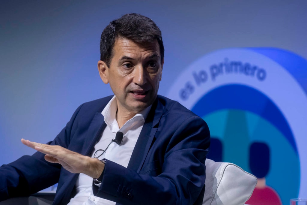 Rafael Doménech
JORNADA INSTITUCIONAL PREVISION 2019 Rafael Doménech JORNADA INSTITUCIONAL PREVISION 2019