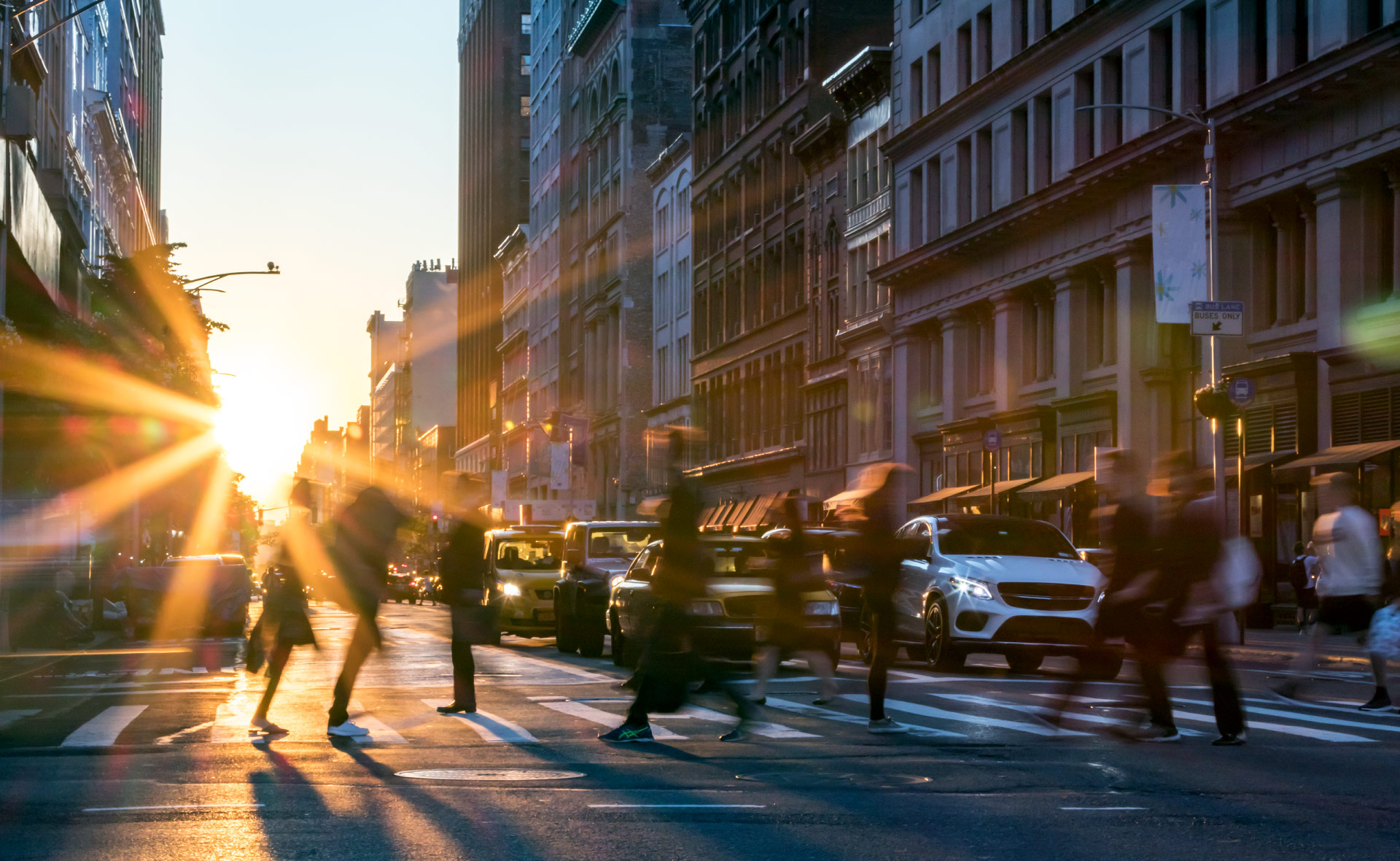 empleo2-ciudad-gente-movimiento-urbanismo-rutina-bullicio- empleo2-ciudad-gente-movimiento-urbanismo-rutina-bullicio-