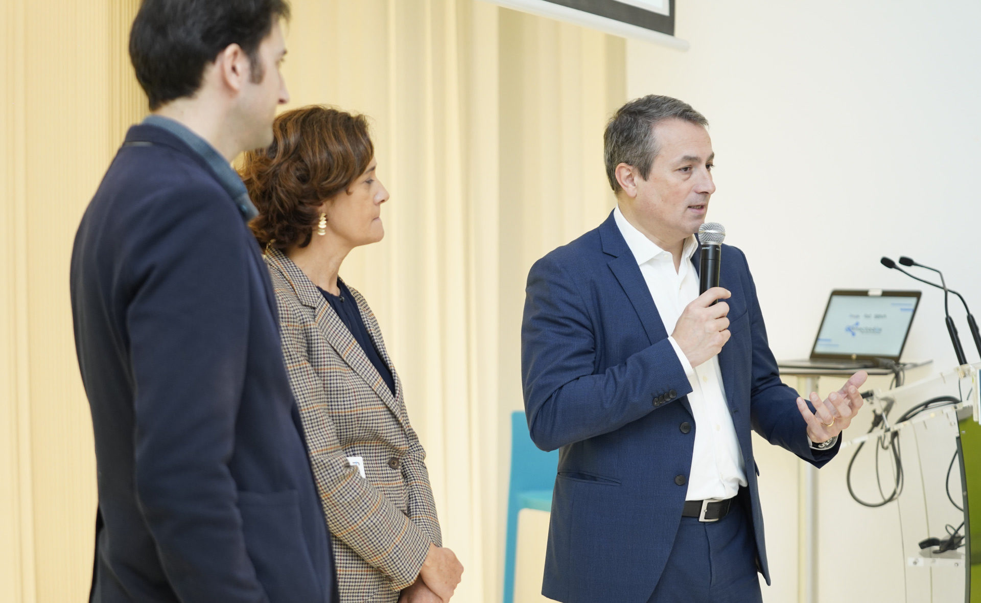 Conectados_FAD_Google_BBVA_Toni_Ballabriga