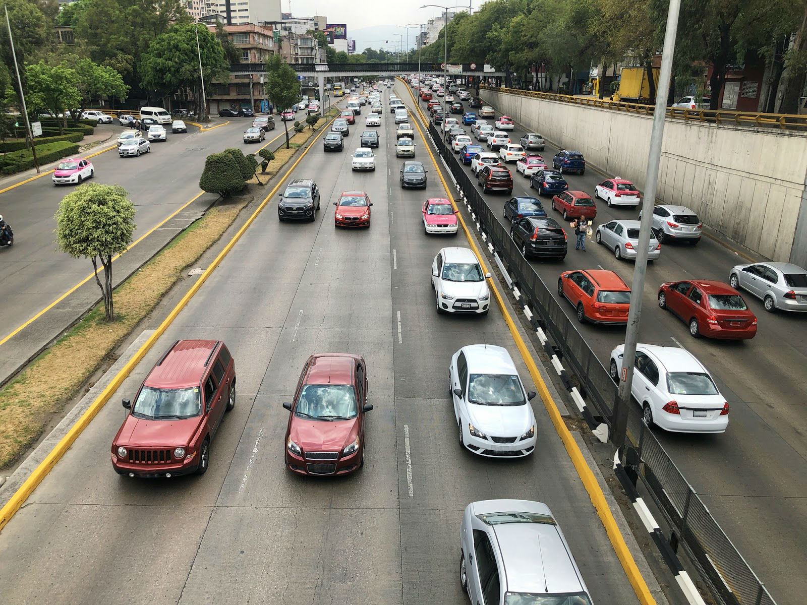 Nuevos costos de trámites y servicios oficiales para automóviles