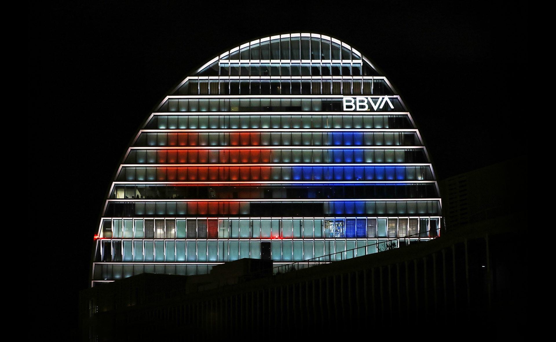 La Vela _Coronavirus_se ilumina_BBVA_Pandemia_solidaridad