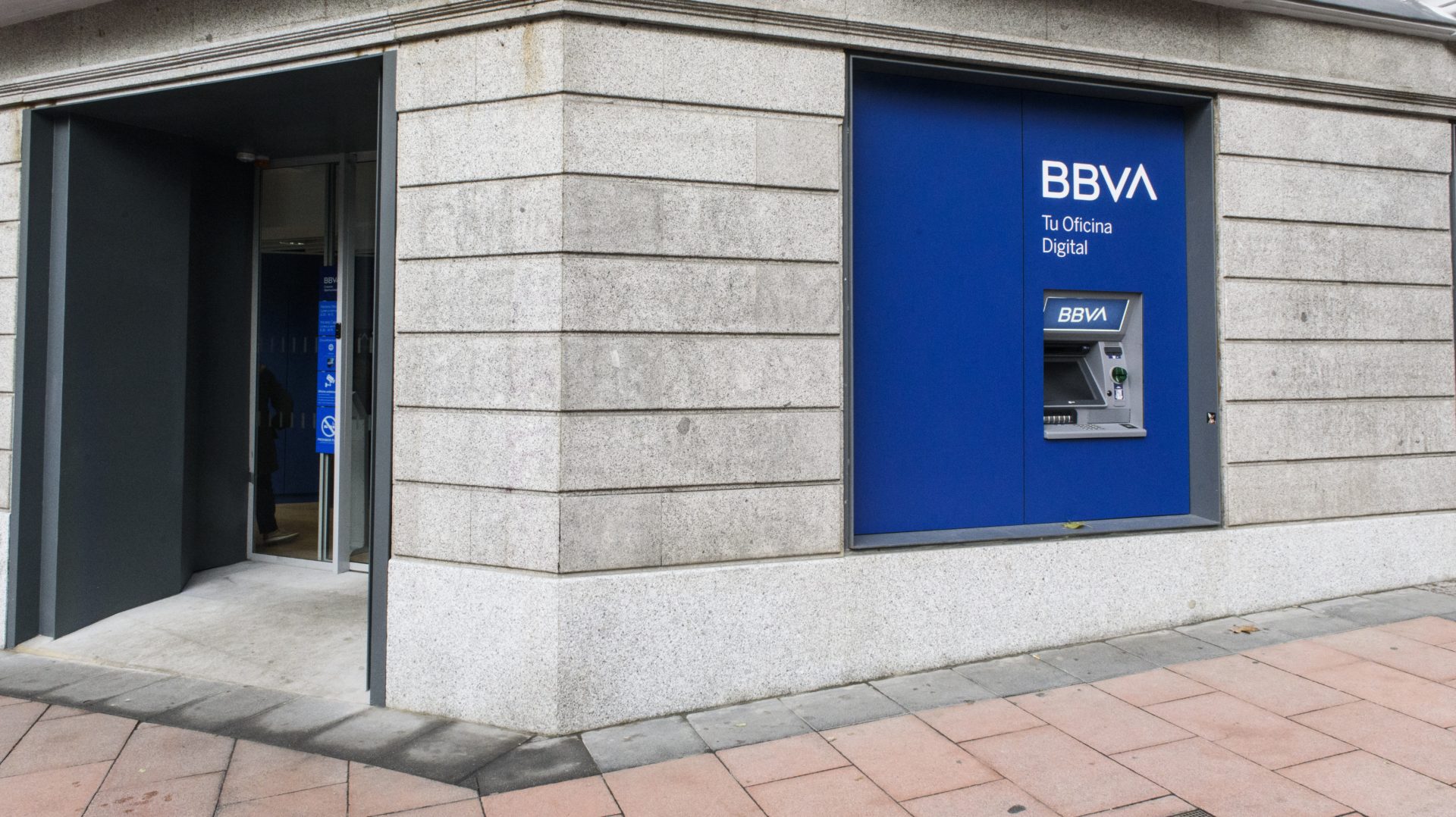 cajero-bluebranch-bbva