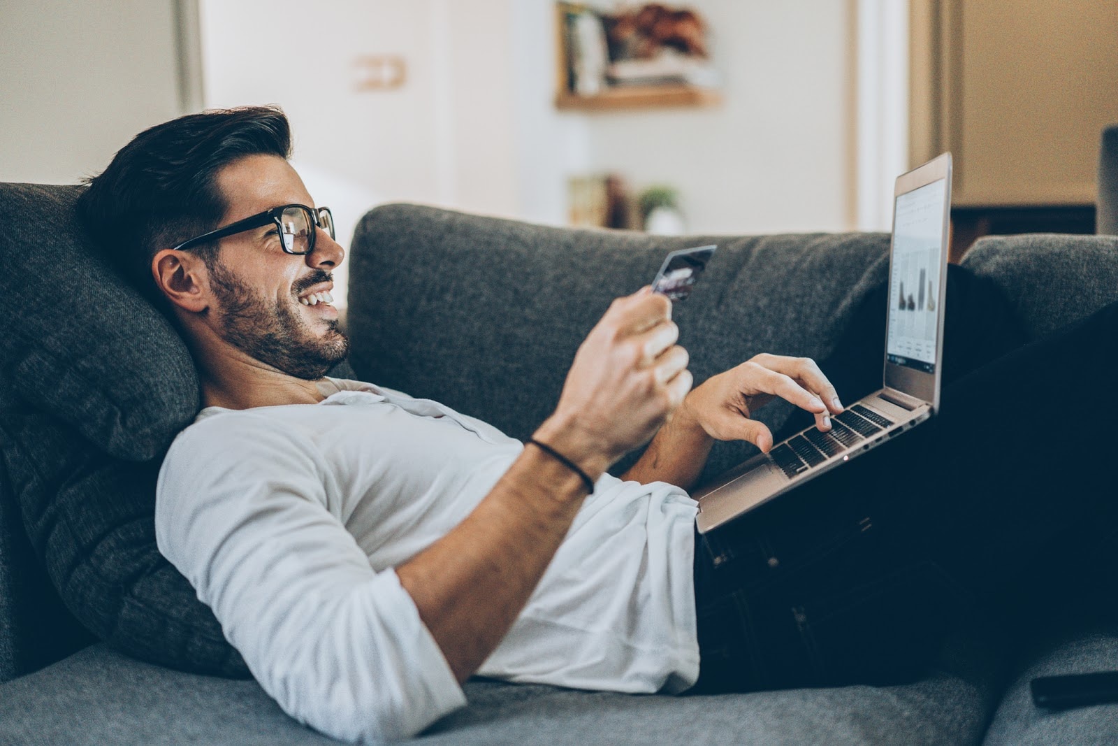 Ventajas de usar la tarjeta digital para comprar en el Hot Sale México