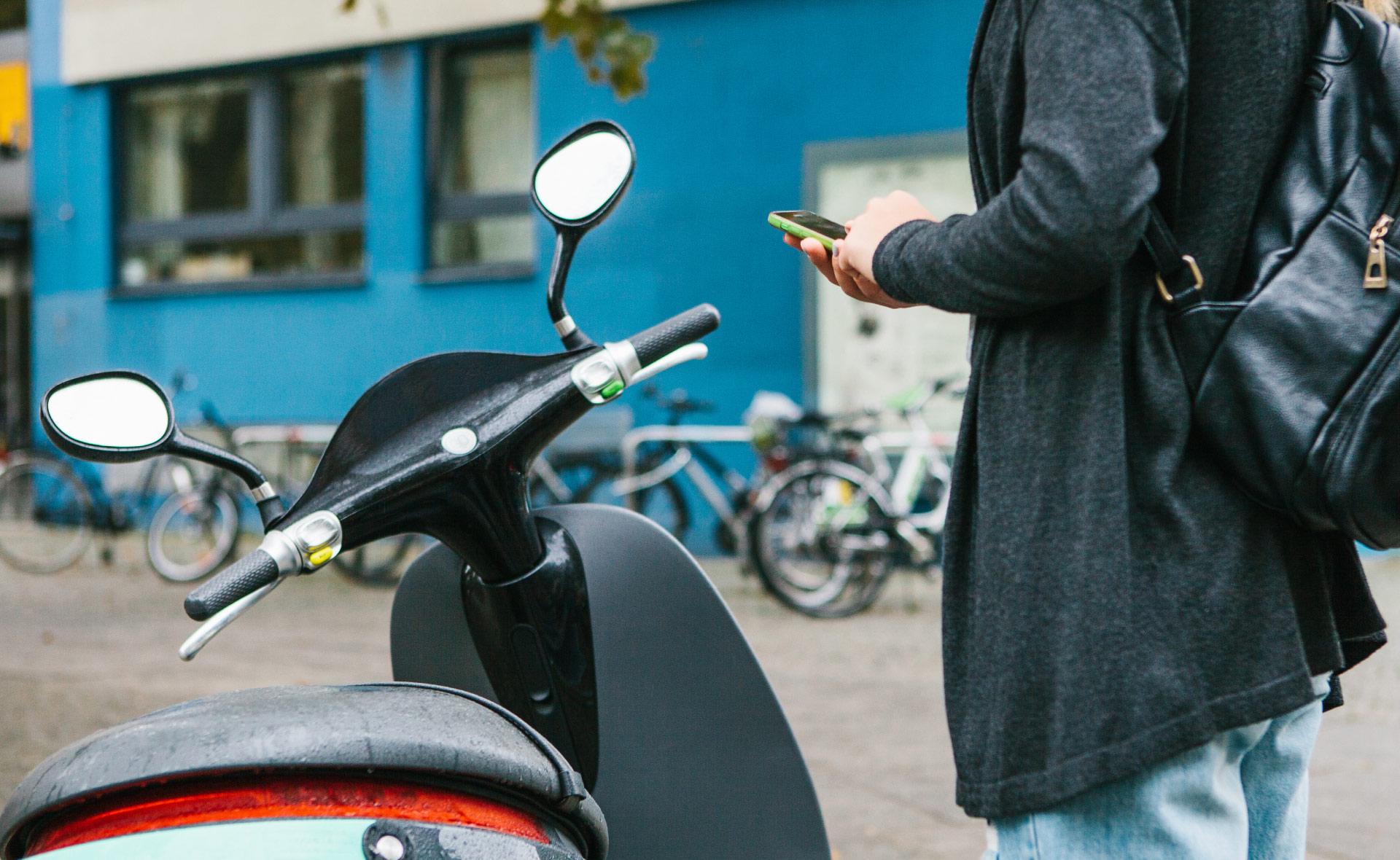 moto_electrica-transporte-sostenibilidad moto_electrica-transporte-sostenibilidad