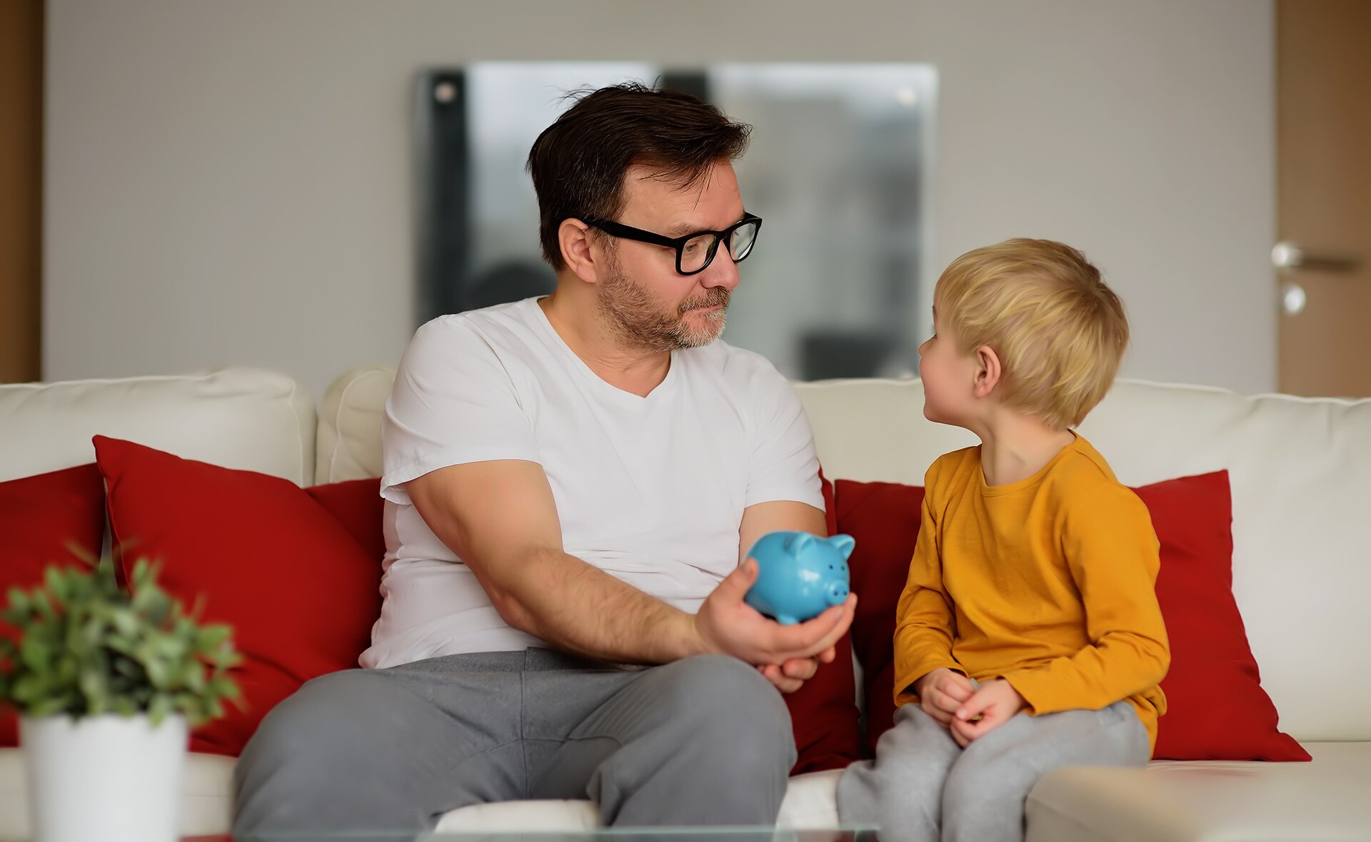 BBVA-edufin-finanzas-educación-padres-familia-niños-ahorro-hogares BBVA-edufin-finanzas-educación-padres-familia-niños-ahorro-hogares