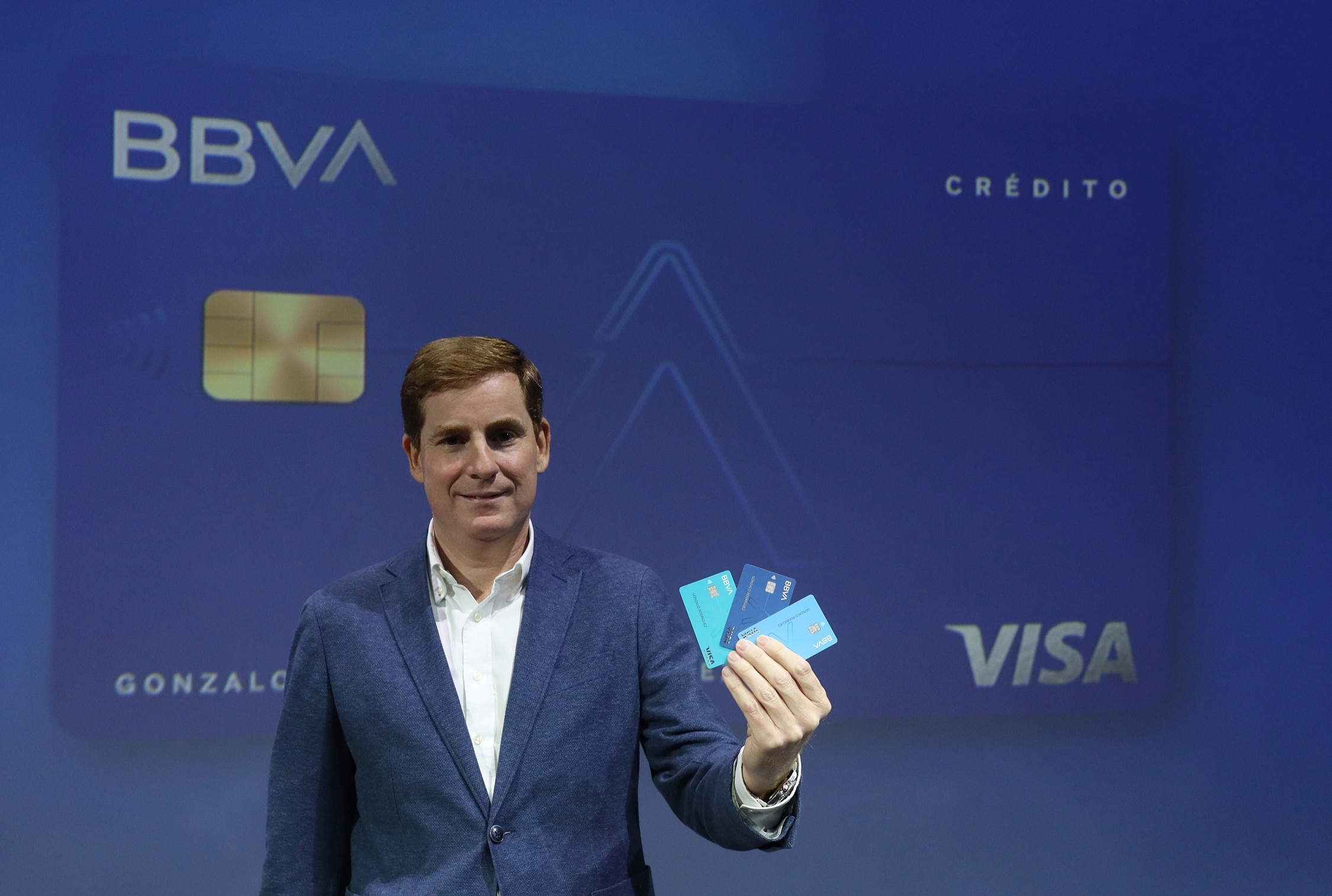 BBVA launches Aqua, the first card without numbers or a CVV | BBVA