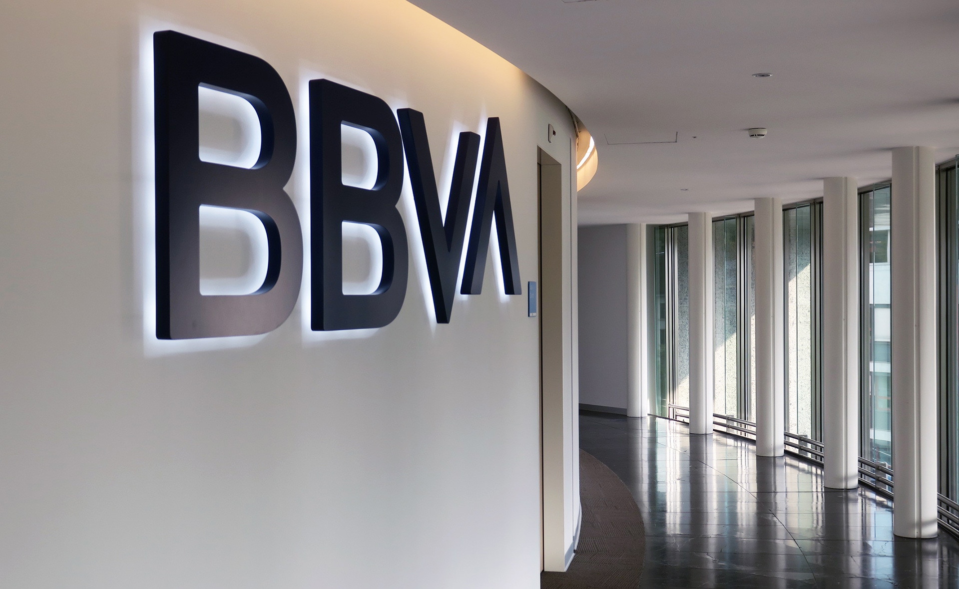 www.bbva.com