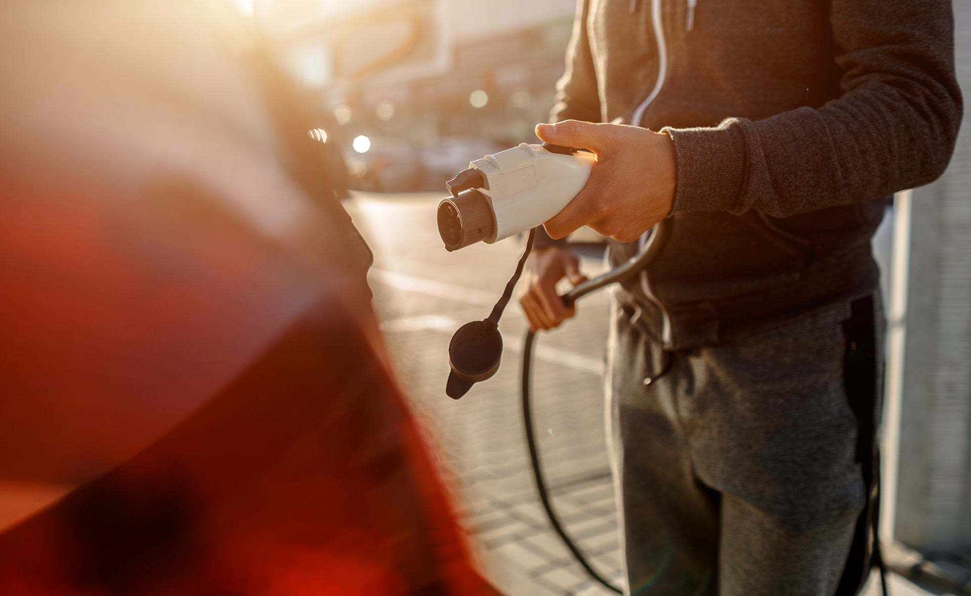 Los autos eléctricos se abren paso en Perú en beneficio del medio ambiente.
BBVA-Peru-Coches-Electricos-transporte-sostenibilidad-alternativa-vehículo-contaminación-tráfico-autos-combustible-energía-eletricidad-carburante BBVA-Peru-Coches-Electricos-transporte-sostenibilidad-alternativa-vehículo-contaminación-tráfico-autos-combustible-energía-eletricidad-carburante