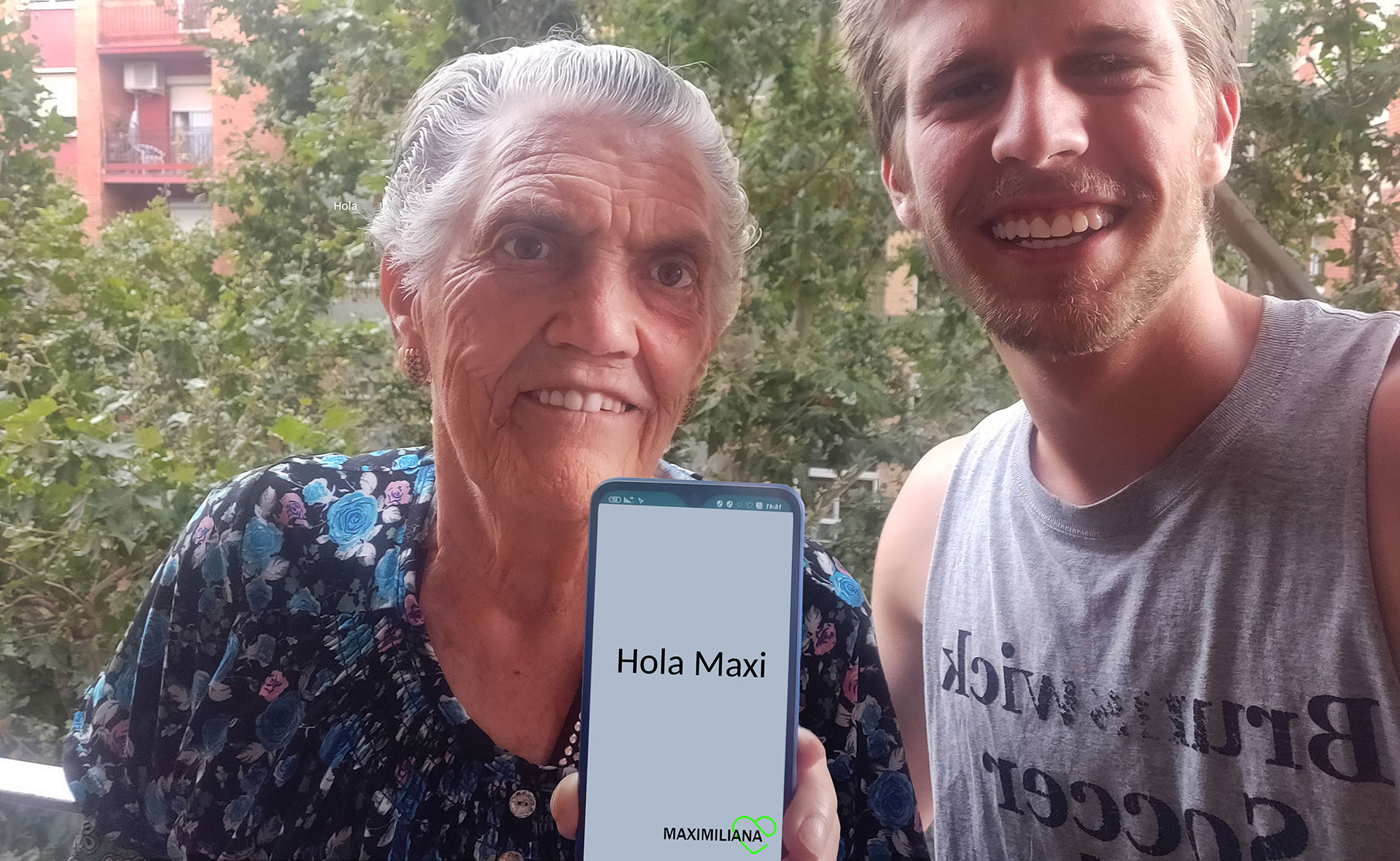 Maximiliana, cuándo tu abuela te ayuda a inventar un móvil BBVA-Poscast-deep-talks-maximiliana-movil-abuelos-brecha-digital-invento-app
