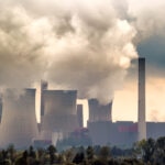 BBVA-cambio-climatico-interior-contaminacion-ciudades-efectos-gases-humos-fabricas-energia-consejos-planeta-urbanizacion