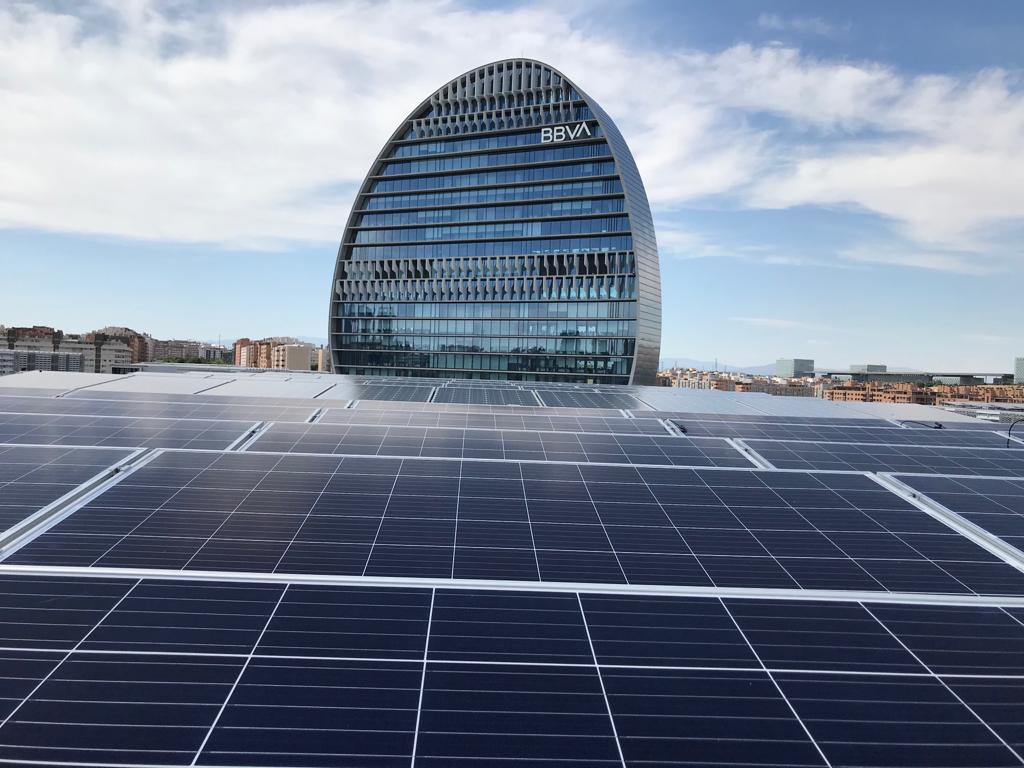 BBVA-Plan-General-Ecoeficiencia-energía-solar-sede-banco-recurso-vela-bbva-